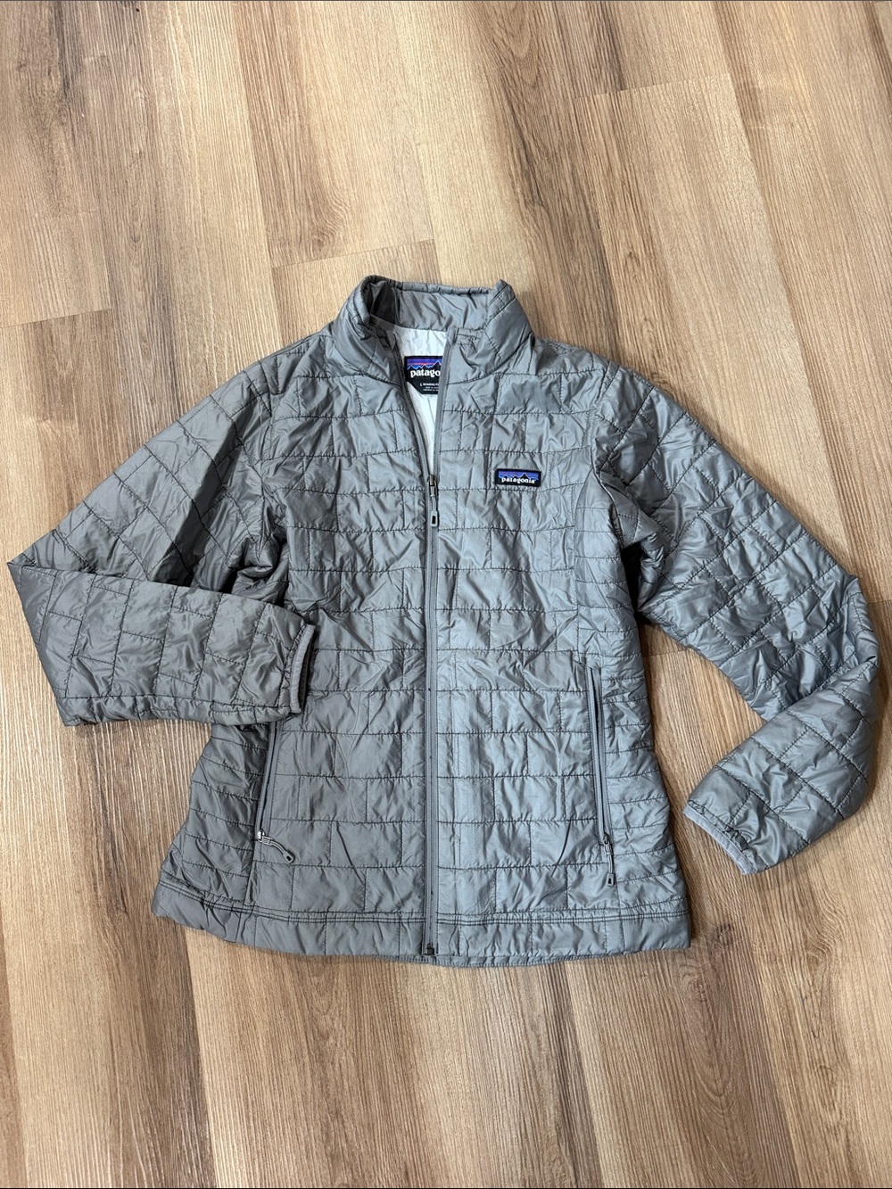 Patagonia Nano Puff Jacket Feather Light Grey Size Large Coat Women’s Puffer